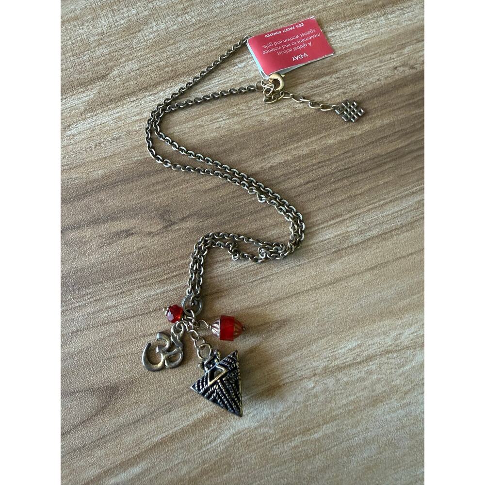 NWT Chavez for Charity V-Day End Violence Charm Necklace